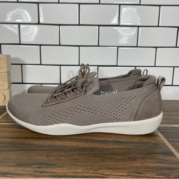 Skechers Newbury St Casually Womens Sz 9.5 Shoes Dark Taupe Stretch Fit Sneaker - Picture 1 of 14